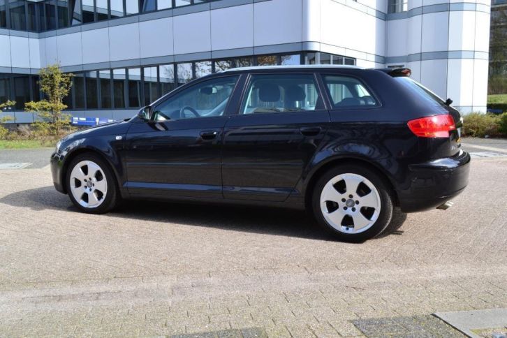 Audi A3 2.0 TDI Sportback Ambition 103KW 2007 Zwart