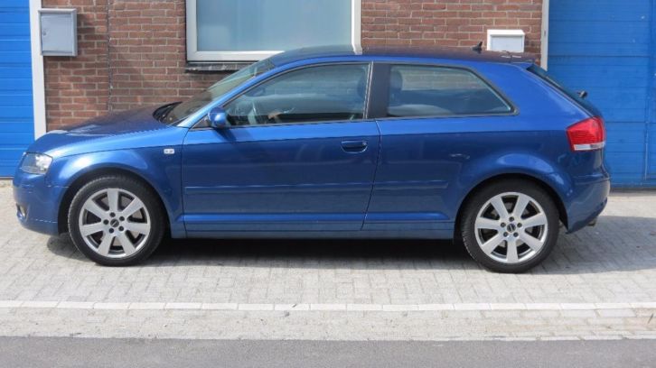 Audi a3 3.2 V6 Quattro 250 PK,