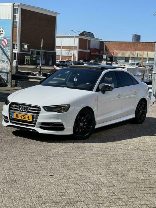 Audi A3 Limousine 2.0 TDI 184 PK S3 Uitvoering 