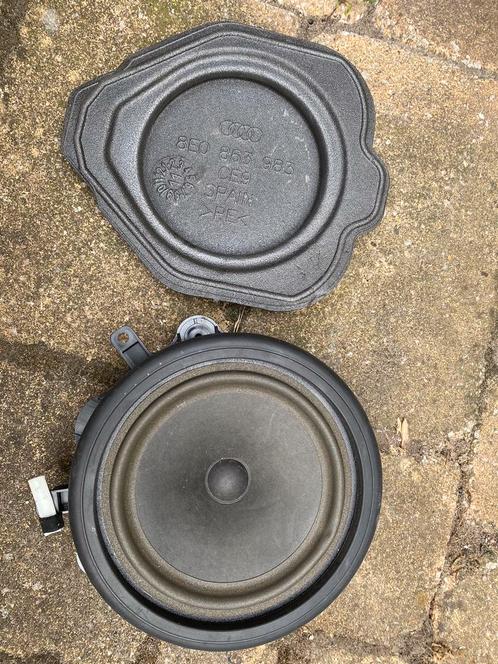 Audi A3 portier speakers