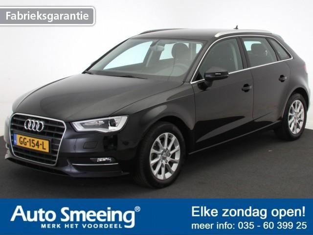 Audi A3 Sportback 1.2 TFSI Navi Xenon - Elke Zondag Open