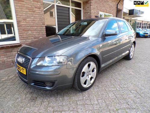 Audi A3 Sportback 1.6 Attraction Automaat  Clima