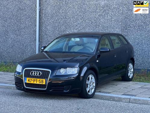 Audi A3 Sportback 1.6 FSI Attraction  Airco  16 inch  Ele