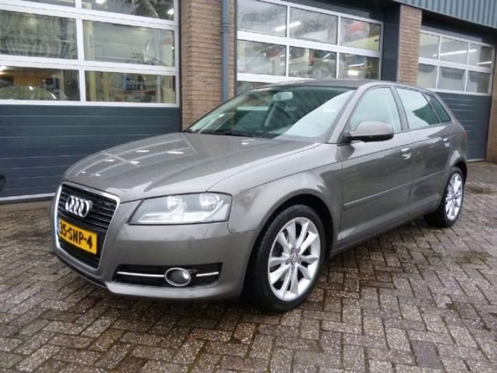 Audi A3 sportback 2.0tdi pro line ambiente (bj 2011)