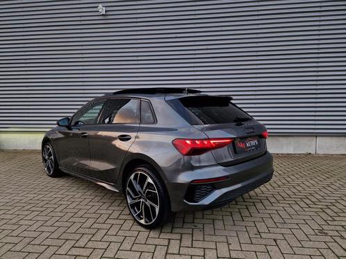 Audi A3 Sportback 35 TFSI 3x S line Panodak Rs stoelen Matri