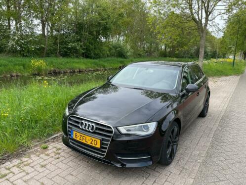 Audi A3 Sportback G-tron 2014 Zwart