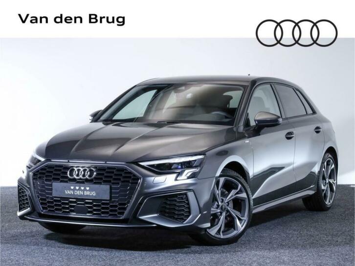 Audi A3 Sportback S-Line 30 TFSI 110 PK  LED koplampen  St