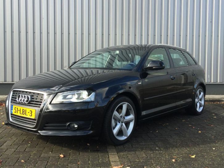 Audi A3 Sportback S-Line  S-edition 1.4TFSI  2010