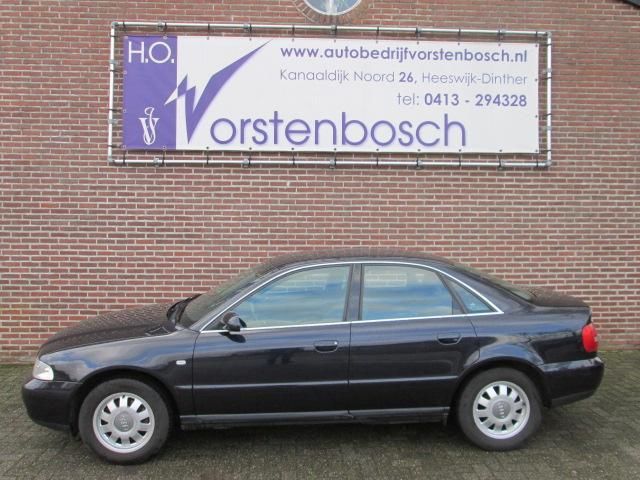 Audi A4 1.6 Ambition AIRCO (bj 2000)