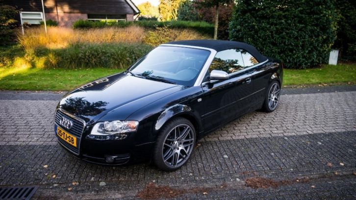 Audi A4 1.8 120KW Cabrio AUT 2006 Zwart Nieuw Model 