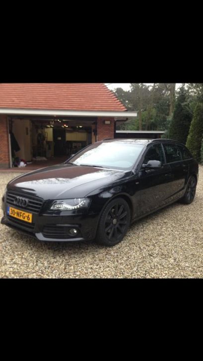 Audi A4 1.8 Tfsi 118KW Avant Quattro 2010 Zwart