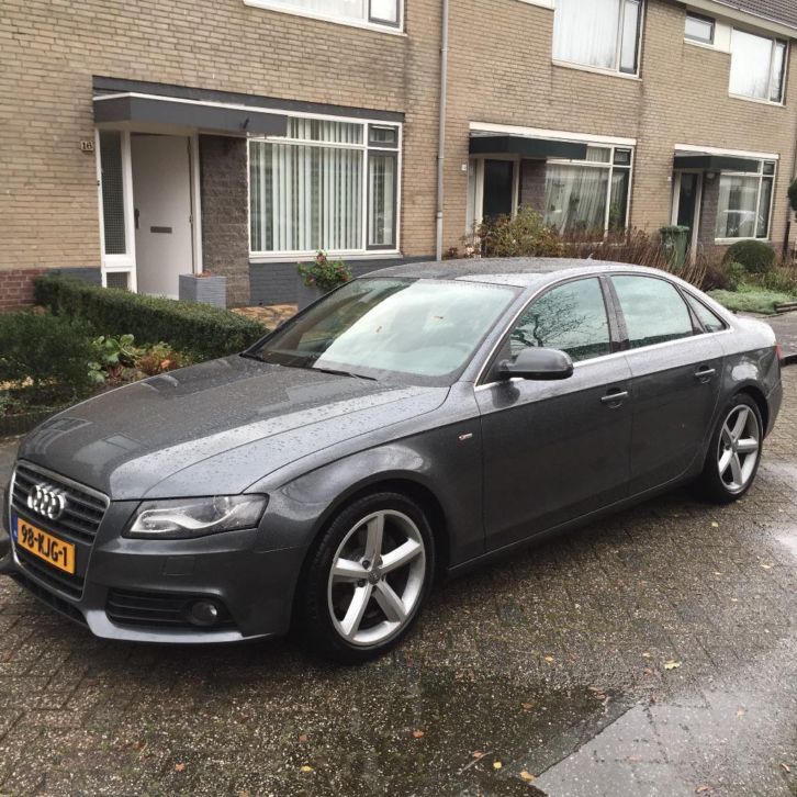 Audi A4 1.8 Tfsi 118KW Multitronic 2010 Grijs S-Line