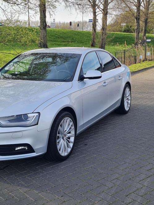 Audi A4 1.8TFSI 125KW Multitronic 2012 Grijs