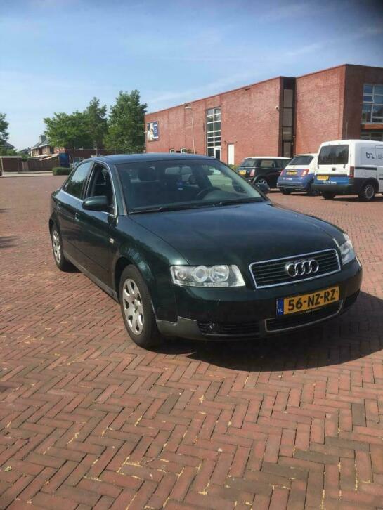 Audi A4 1.9 TDI 74KW 2004 Groen