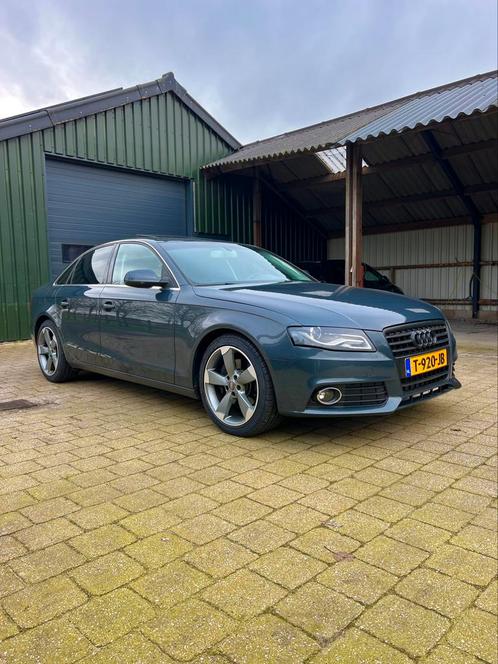 Audi A4 2.0 2011 Grijs UNIEK