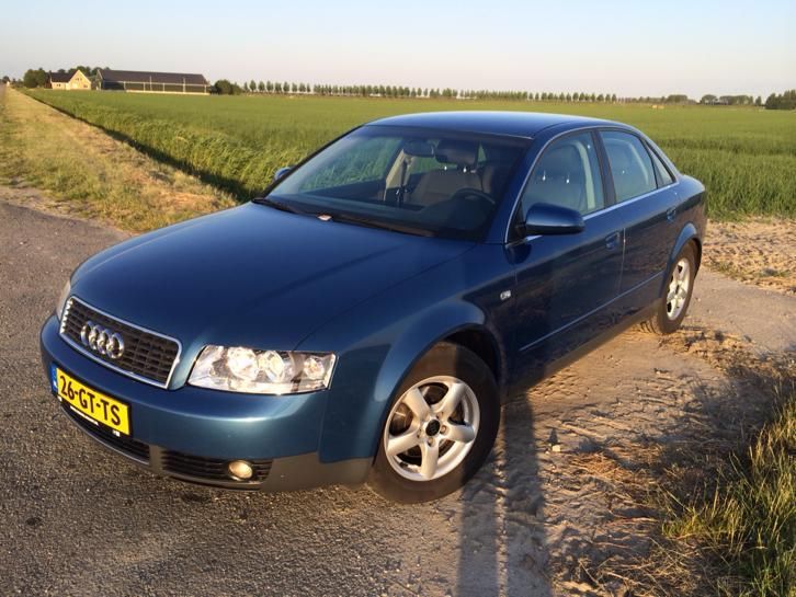 Audi A4 2.0 96KW 2001 97.000 KM