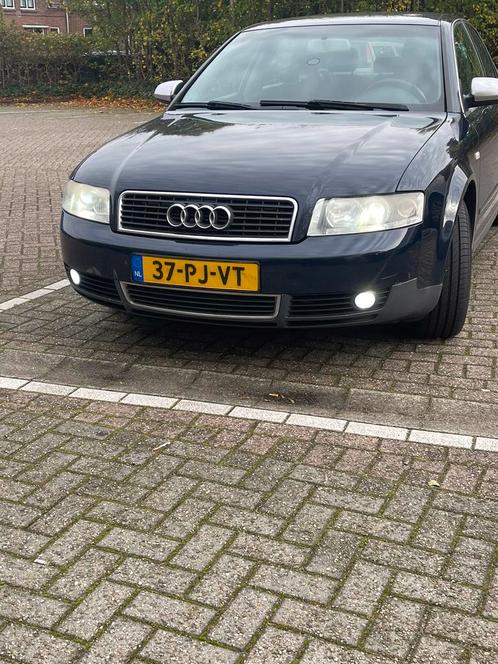 Audi A4 2.0 96KW AUT 2004 Blauw