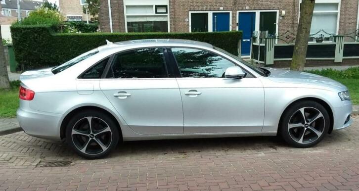 AUDI A4 2.0 Sedan PFSI Proline Business