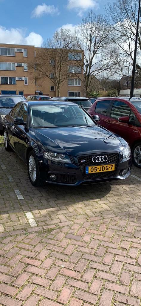 Audi A4 2.0 TDI 105KW Multitronic 2009 Blauw