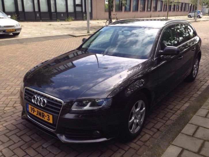 Audi A4 2.0 Tfsi 155KW Avant Quat. S-TRO 2009 Grijs