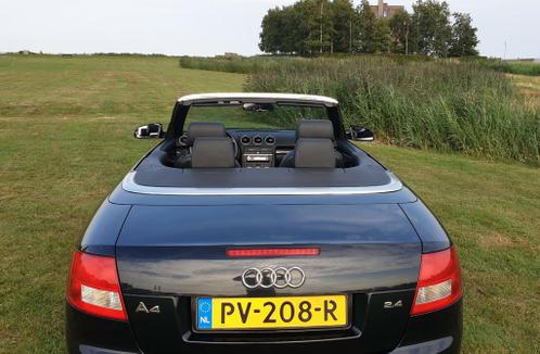 Audi A4 2.4 V6 120KW Cabrio 2003 Zwart