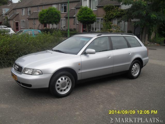 Audi A4 Avant 2.6 quattro Comfort 