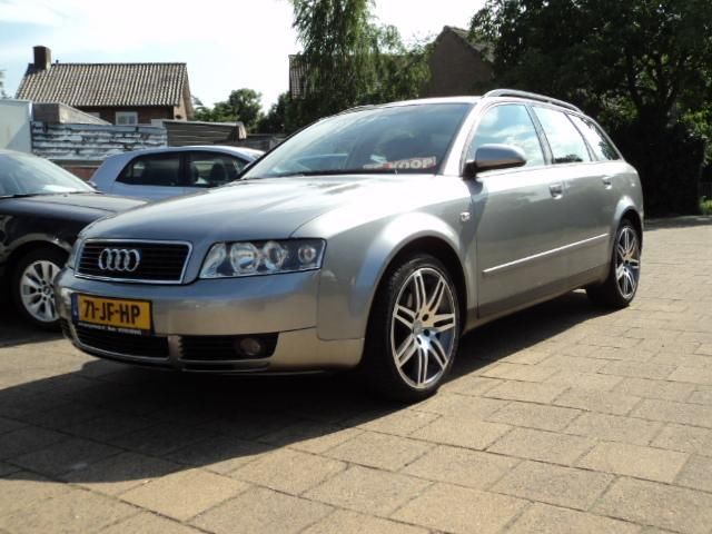 Audi A4 Avant automaat ZEER MOOIE GOED ONDERHOUDEN AUTO