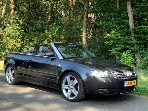 Audi A4 Cabriolet 2.4 V6 Aut Exclusive Cruise Clima Leer