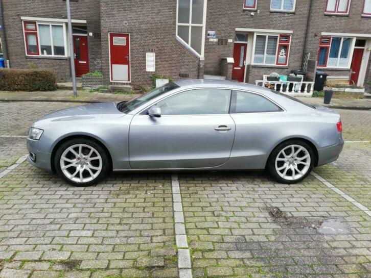 Audi A5 2.0 Tfsi 132KW Coupe 2009 Grijs