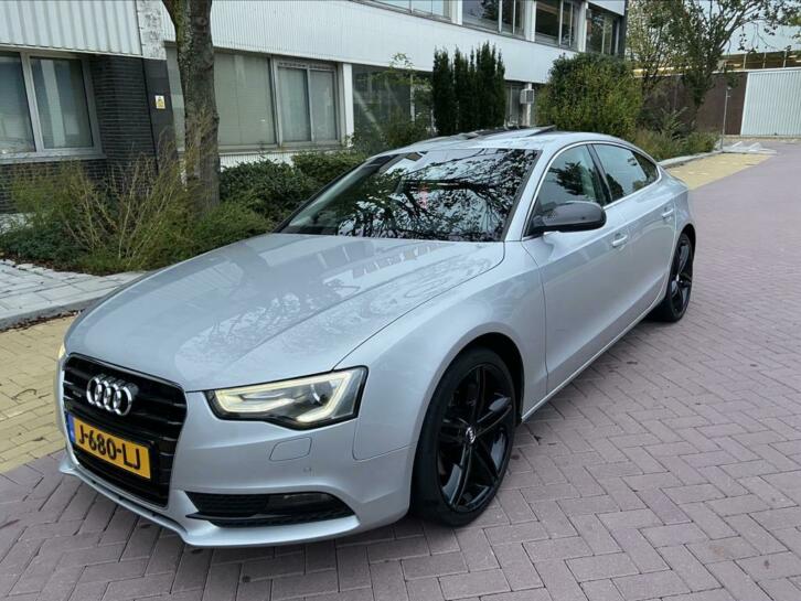 Audi A5 2.0 Tfsi 155KW Sportback QT S-tr 2012 Grijs