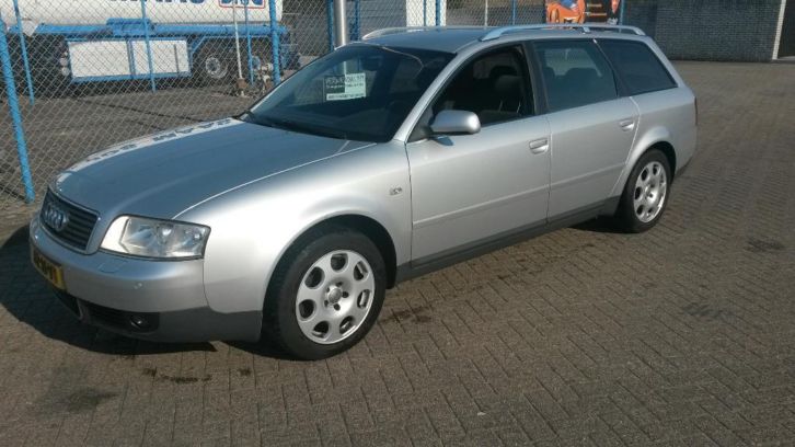 Audi A6 2.5 Avant TDI 114KW 2002 Grijs