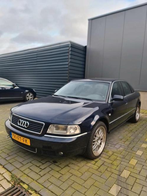 Audi A8 3.3 V8 TDI quattro Exclusive  Triptronic  Leder 