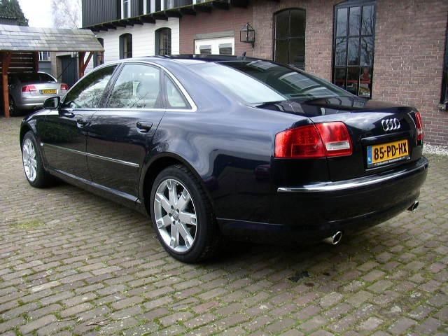 Audi A8 3.7 Quattro 206KW AUT 2004 Blauw