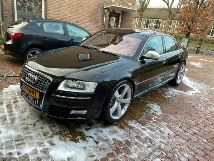 Audi A8 full option