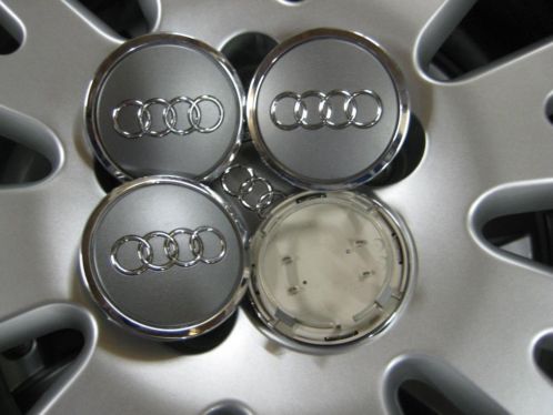 Audi Naafdoppen Origineel A3 A4, A5 en A6 (42  4 stuks