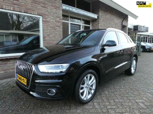 Audi Q3 2.0 TFSI quattro Automaat  Navi  Panoramadak  S-L