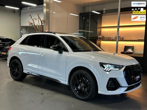 Audi Q3 35 TFSI S Line Pano 1e eigenaar Nieuwstaat