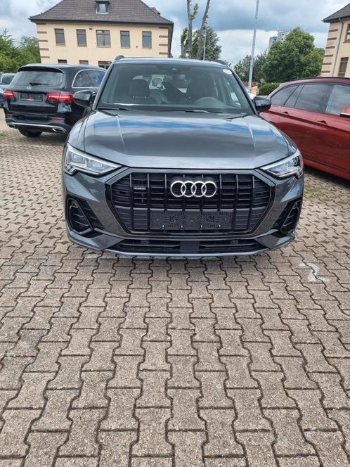 Audi Q3  MET 3 JAAR garantie