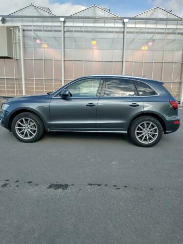 Audi Q5 2.0 Tfsi 132KW Quattro 2015 Grijs SLine