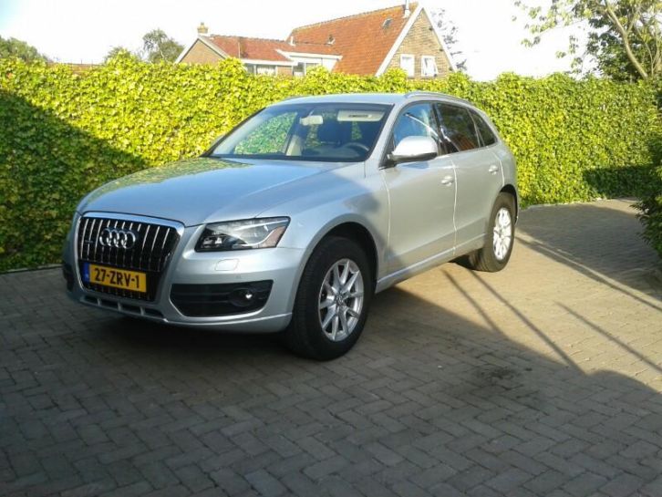 Audi Q5 2.0 Tfsi Quattro autoledernavi bj 2012