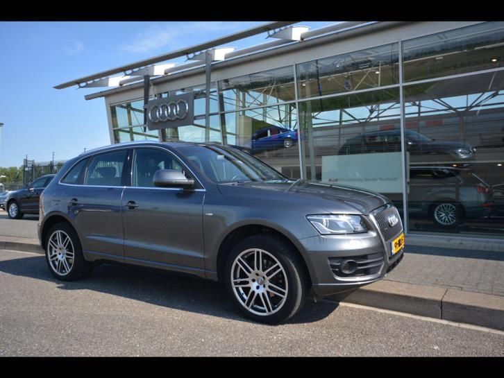 Audi Q5 2.0 Tfsi211pkDaytonapanoramaledS-lineNw.pr.77K