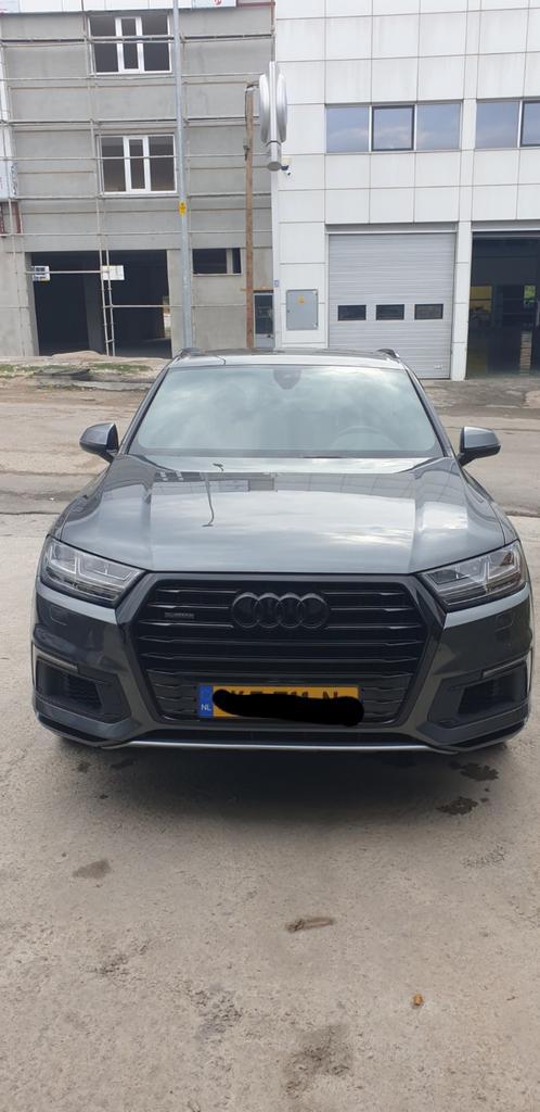 Audi Q7 e-tron met brandschade