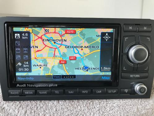 Audi RNS-E Plus Navigation, Piano Black (latest version)