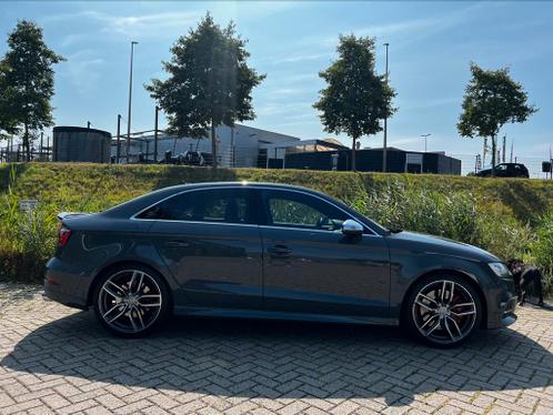 Audi S3 2018 limousine. 440PK535nm0-100 3.6s