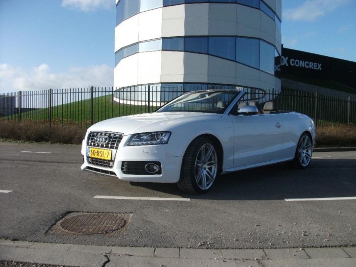 Audi S5 3.0 Tfsi 245KW Cabrio Quat. S-TR 2011 Wit