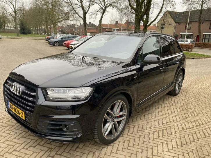 Audi SQ7 4.0 TDI 435pk Quattro Tiptro 2016 7p Zwart panorama