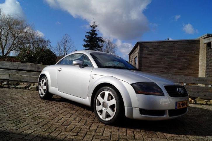 Audi TT 1.8 T Turbo Leder Coupe 132KW 1998 Grijs 235.000km