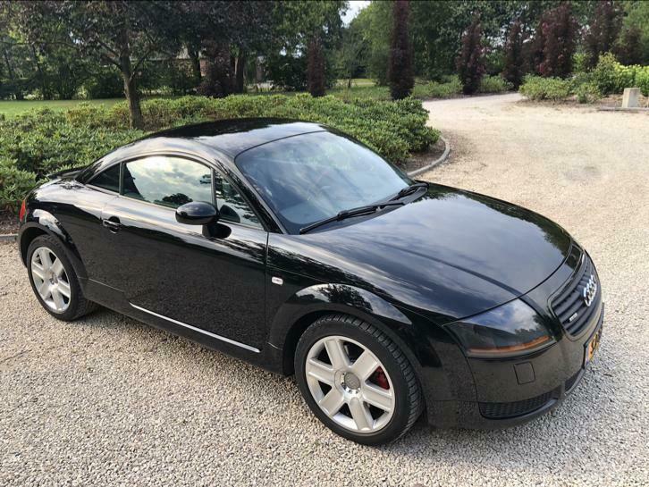 Audi TT 1.8 turbo quattro 2000 Zwart