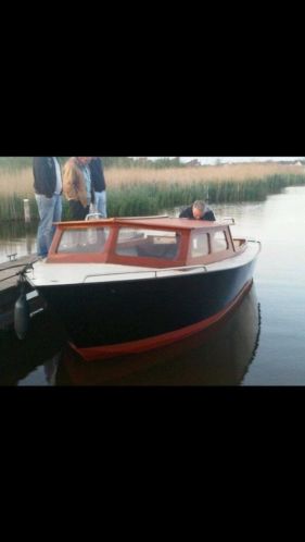 Authentiek Amsterdams havenbootje