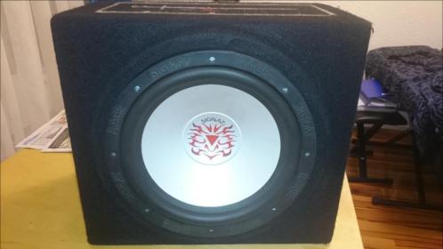 Auto Subwoofer Signat in de kist van Exalibur 